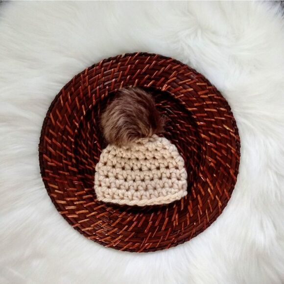 Matching Chunky Knit Crochet Hat Set - Picture 4 of 8